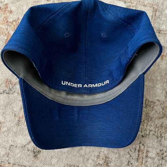 Men’s Under Armour Navy Blue Cap with White Logo - Picture 2 of 5